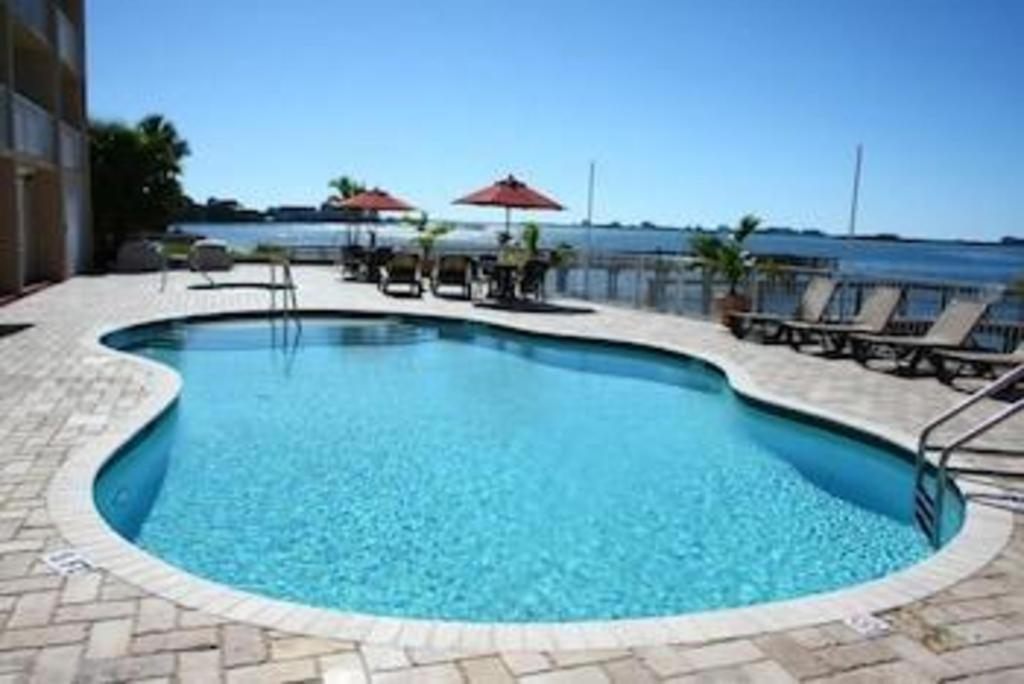 Beso Del Sol Resort Dunedin Eksteriør billede