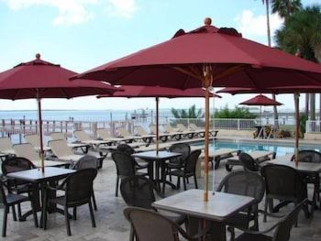 Beso Del Sol Resort Dunedin Eksteriør billede